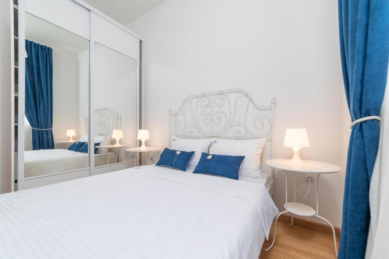Ana'S Apartment Budva Mne Luaran gambar